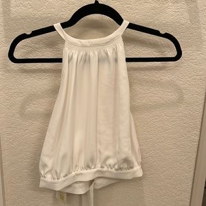 NWT aritzia Wilfred halter top size medium